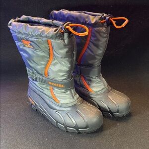Sorel Youth Flurry Black Grey and Orange Snow Boots Size 5